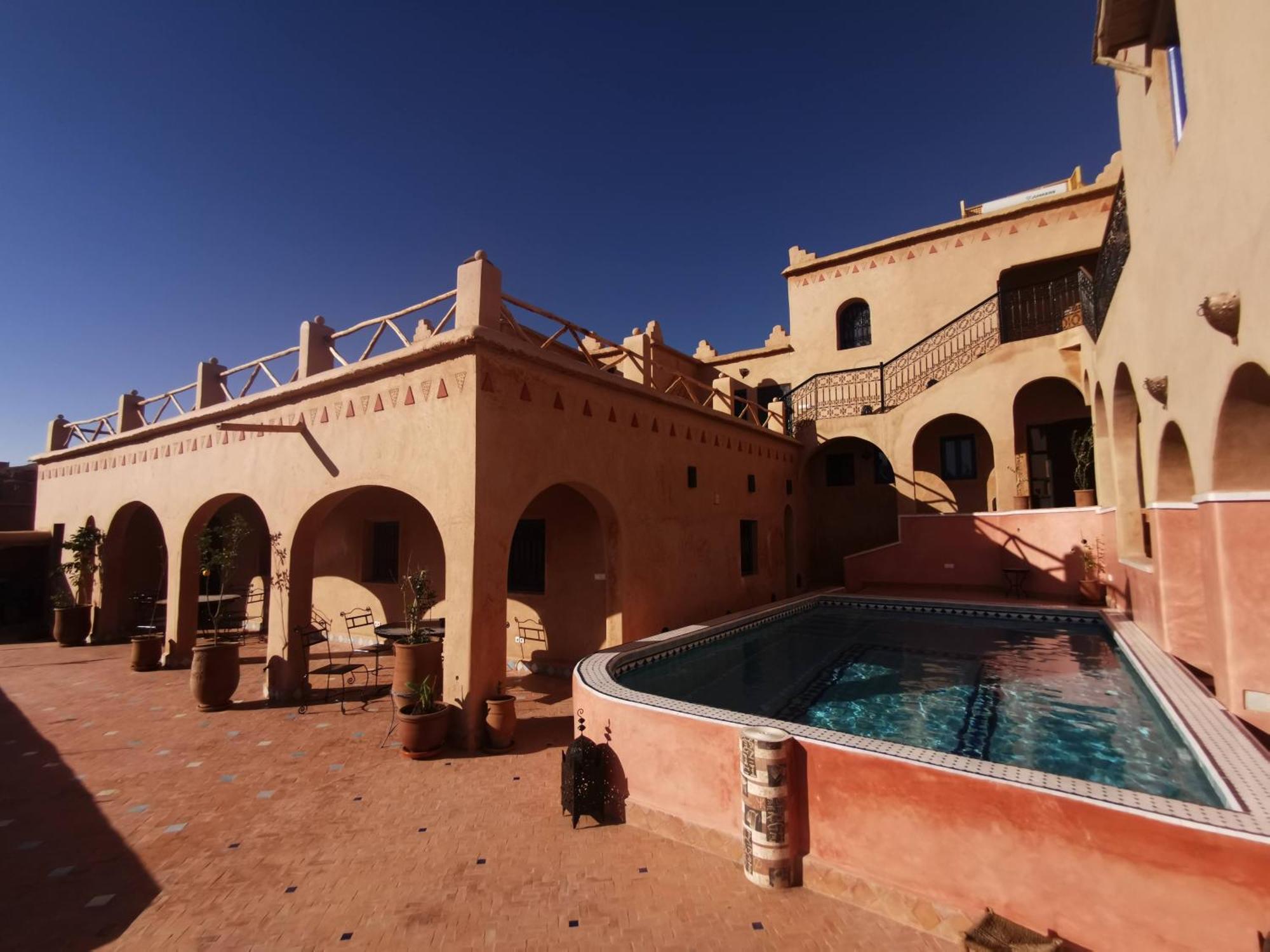 Bab El Atlas Kelaat-M'Gouna Екстериор снимка